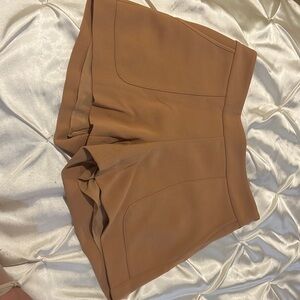 Marie Oliver toffee short size 0